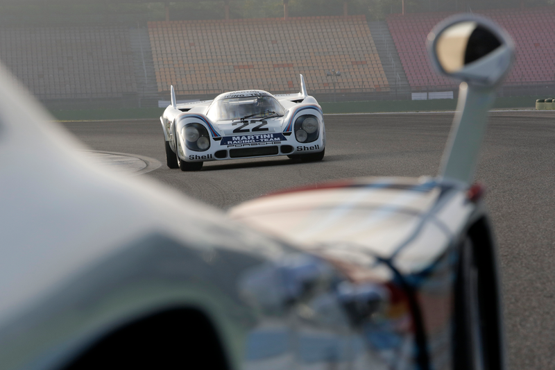 Illustration for article titled Here Are Some Classic Le Mans Porsche Wallpapers, You're Welcome!